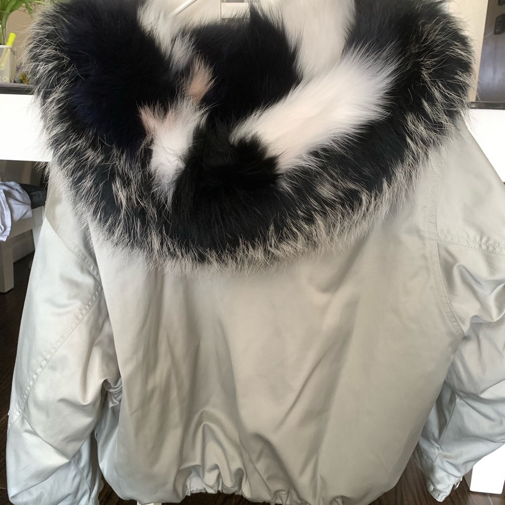 Winter Coat - image 3